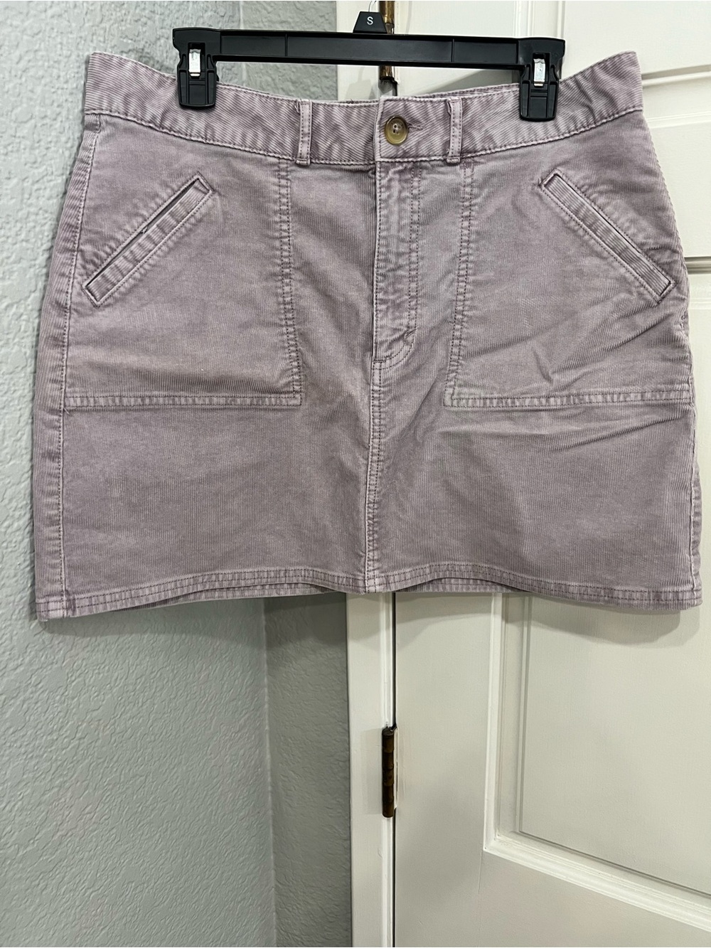 American Eagle like new lilac corduroy miniskirt